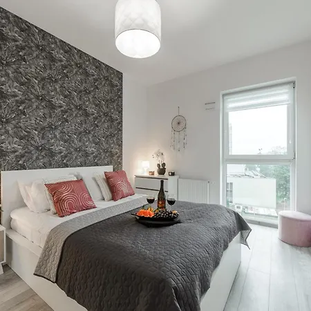 Comfy Near Park Fv Apartment *