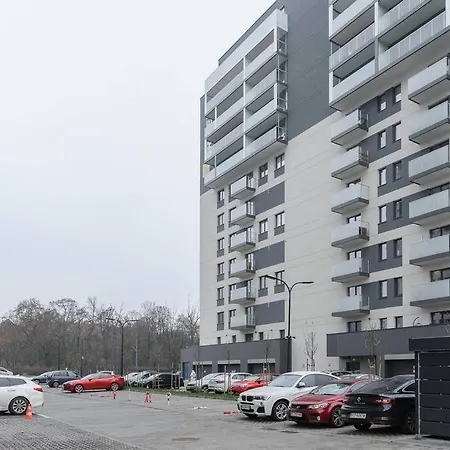 Comfy Near Park Fv Apartment Lodz